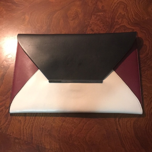 Bcbg envelop clutch - Picture 2 of 8